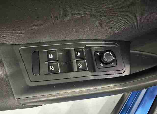 Volkswagen T Roc Cabrio Style 1.5 TSI 150cv DSG Nacional lleno