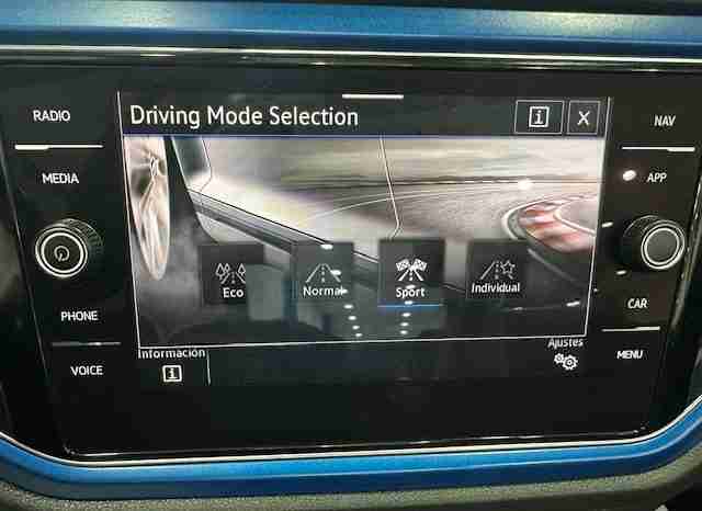 Volkswagen T Roc Cabrio Style 1.5 TSI 150cv DSG Nacional lleno