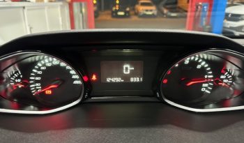 Peugeot 308  SW Style 1.6 BlueHDI 130cv lleno