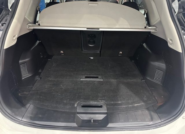 Nissan X-Trail DIG-T 160cv N-Connecta Techo Solar lleno