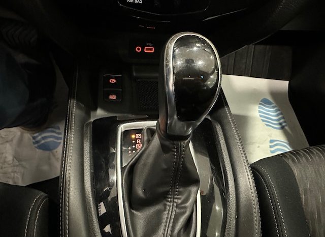 Nissan X-Trail DIG-T 160cv N-Connecta Techo Solar lleno