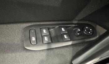 Peugeot 308  SW Style 1.6 BlueHDI 130cv lleno