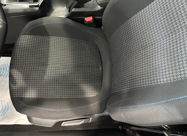 Peugeot 308  SW Style 1.6 BlueHDI 130cv lleno