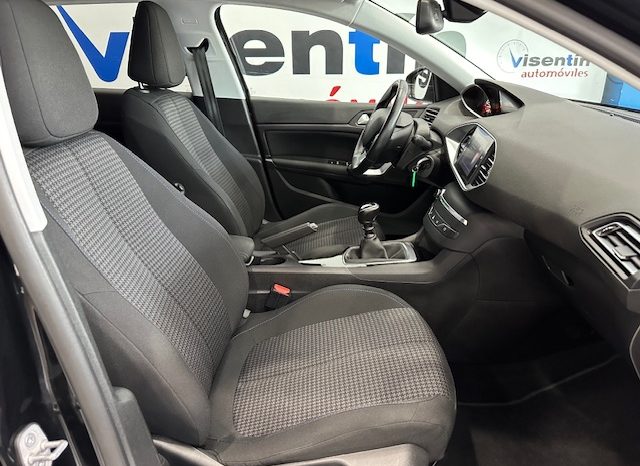 Peugeot 308  SW Style 1.6 BlueHDI 130cv lleno