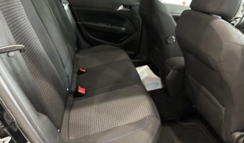 Peugeot 308  SW Style 1.6 BlueHDI 130cv lleno