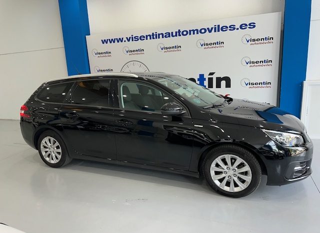 Peugeot 308  SW Style 1.6 BlueHDI 130cv lleno