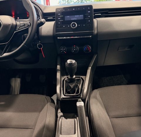 Renault Clio Business Blue dCi 85cv lleno