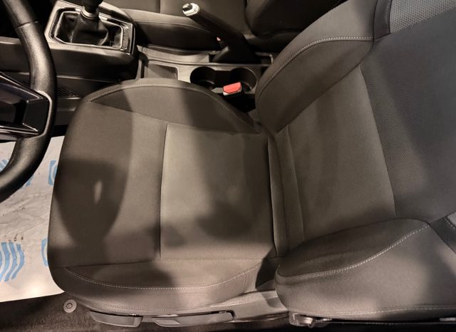 Renault Clio Business Blue dCi 85cv lleno