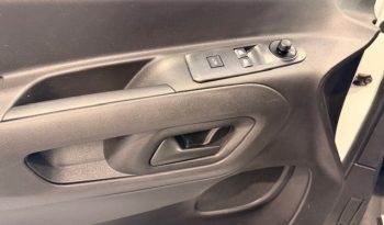 Peugeot Partner Pro Standard BlueHDI lleno