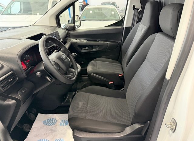 Toyota Proace City 1.5D 100cv Media del 03/12/2021 lleno