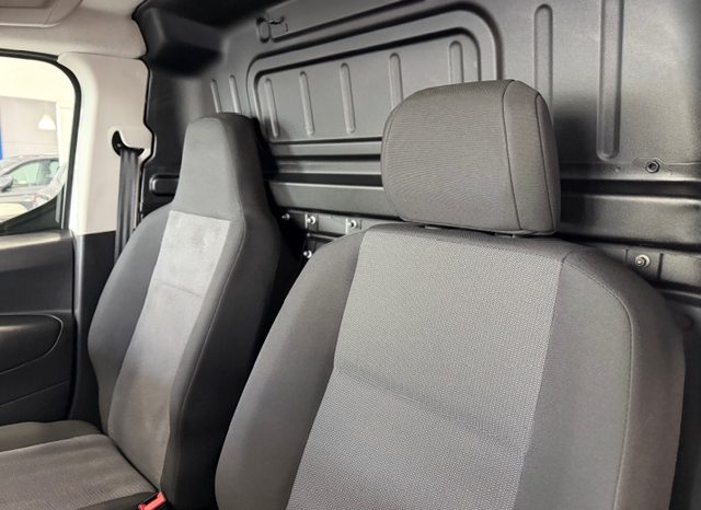 Toyota Proace City 1.5D 100cv Media del 03/12/2021 lleno