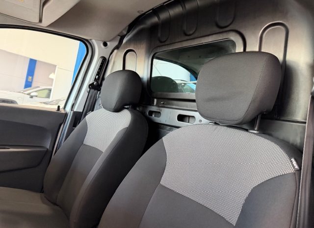 Dacia Dokker 1.5 dCi Van Essential 4 puertas lleno