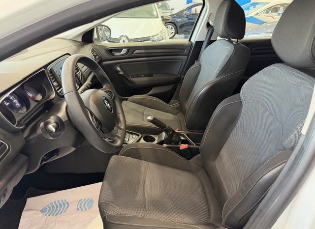 Renault Megane 1.5 dCi 95cv Life Blue lleno
