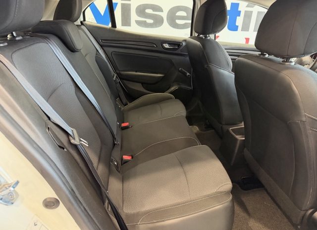 Renault Megane 1.5 dCi 95cv Life Blue lleno
