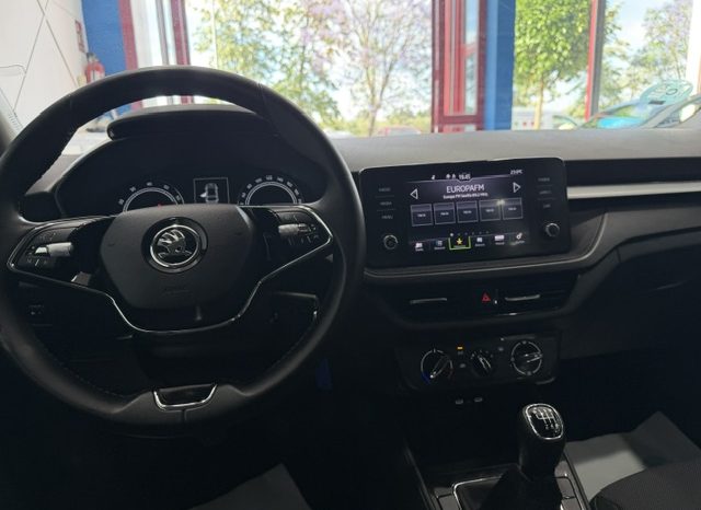 Skoda Fabia Ambition TSI 110cv 2023 lleno