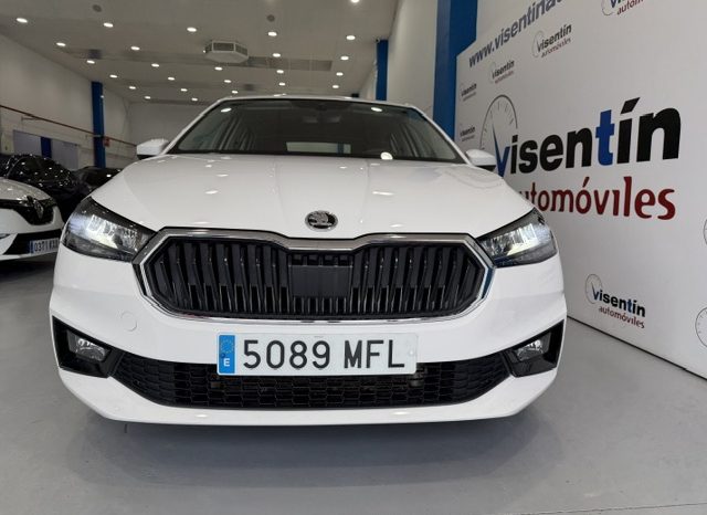 Skoda Fabia Ambition TSI 110cv 2023 lleno