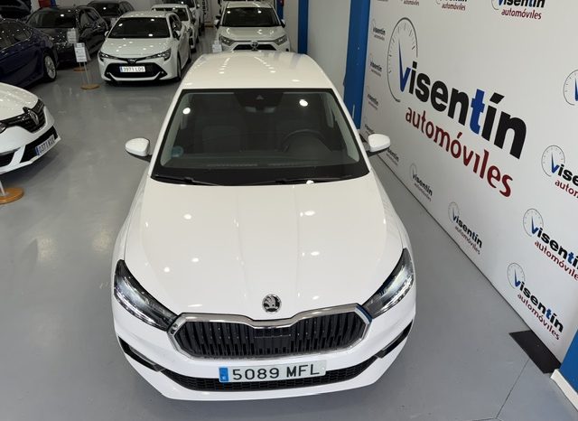 Skoda Fabia Ambition TSI 110cv 2023 lleno