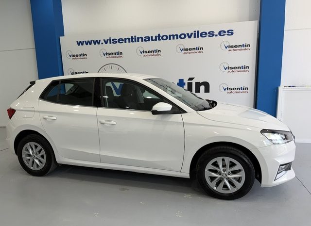 Skoda Fabia Ambition TSI 110cv 2023 lleno