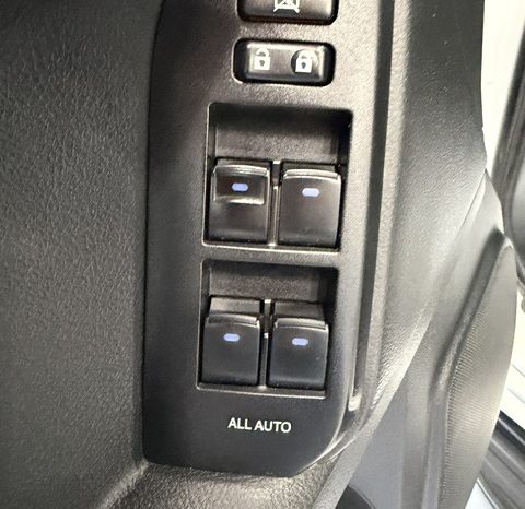 Toyota Land Cruiser VX Auto 5 puertas Nacional del 22/09/2021 lleno