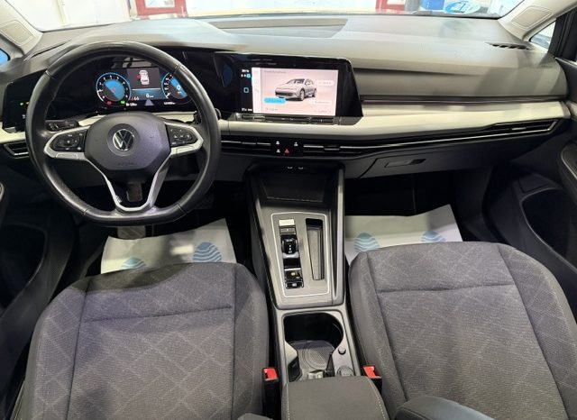 Volkswagen Golf Variant Life eTSI 110cv DSG Nacional lleno