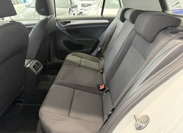 Volkswagen Golf Last Edition 1.6 TDI 115cv 2020 lleno