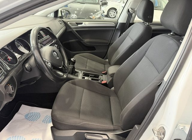 Volkswagen Golf Last Edition 1.6 TDI 115cv 2020 lleno