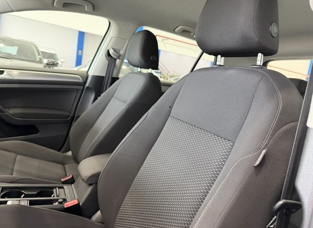 Volkswagen Golf Last Edition 1.6 TDI 115cv 2020 lleno