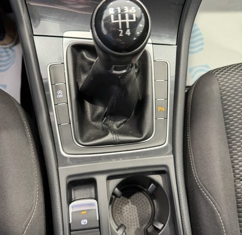 Volkswagen Golf Last Edition 1.6 TDI 115cv 2020 lleno