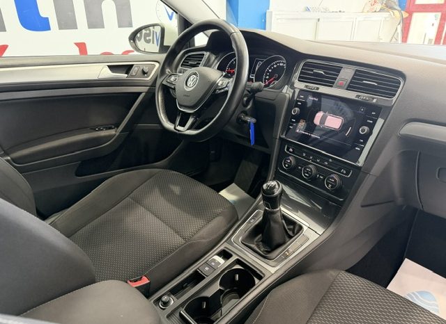 Volkswagen Golf Last Edition 1.6 TDI 115cv 2020 lleno