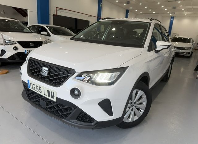 Seat Arona 1.0 TSI 95cv Reference 2022 lleno
