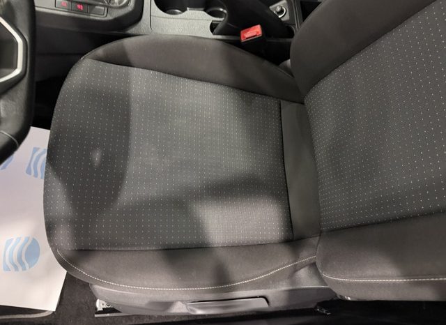 Seat Ibiza 1.0 TSI 110cv Style Plus lleno