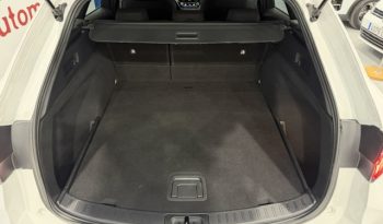 Toyota Corolla 1.8 125H Active Tech TS lleno