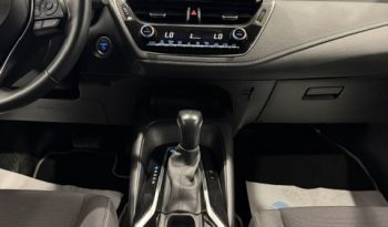Toyota Corolla 1.8 125H Active Tech TS lleno